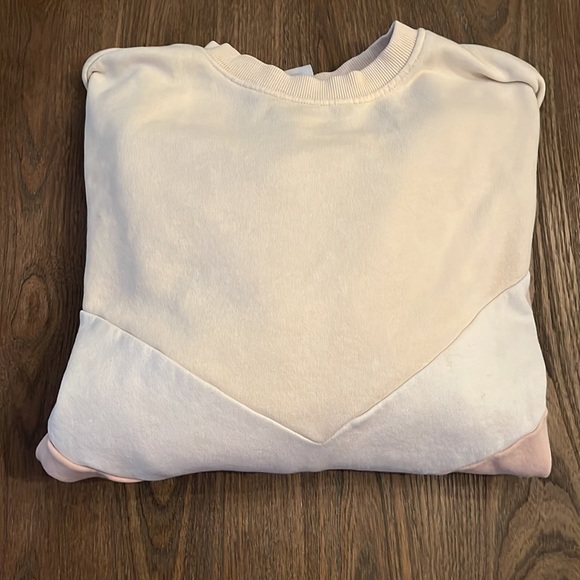 H&M Colorblock/Chevron Sweatshirt - Picture 7 of 9